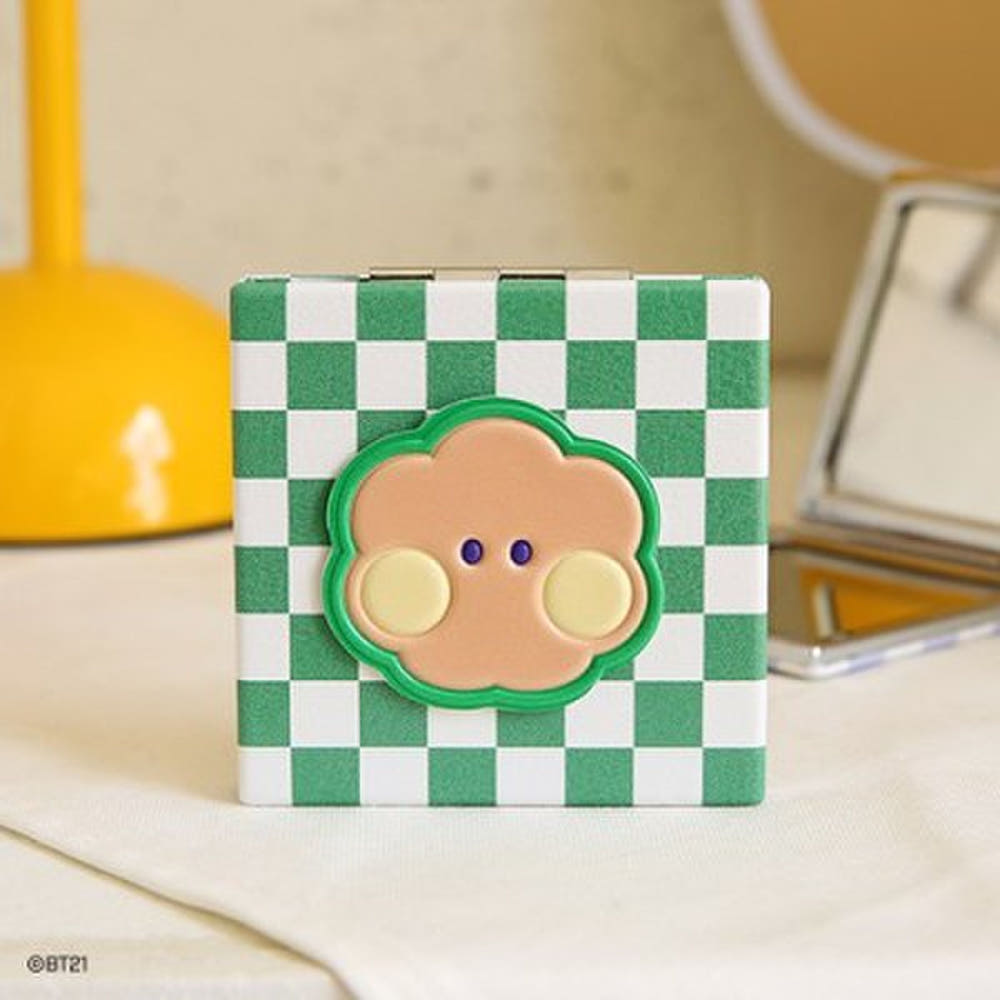BT21 - MININI LEATHER PATCH MIRROR - COKODIVE