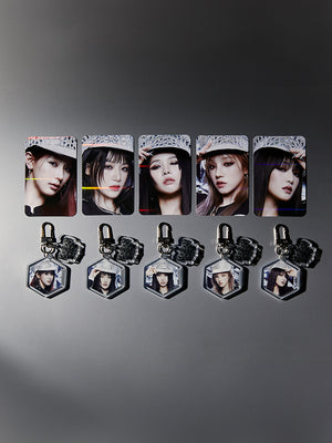 (G)I-DLE - SUPER LADY OFFICIAL MD ACRYLIC KEYRING PHOTOCARD SET 2 VER. - COKODIVE