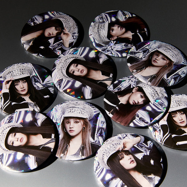 G)I-DLE - SUPER LADY OFFICIAL MD CAN BADGE 2 VER.