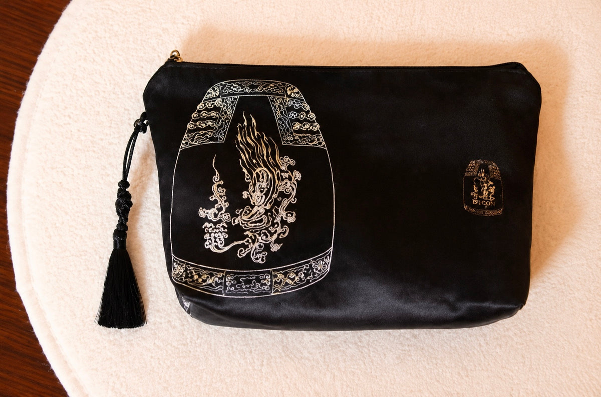 SEONGDEOK BELL CELESTIAL MAIDEN FRAME POUCH