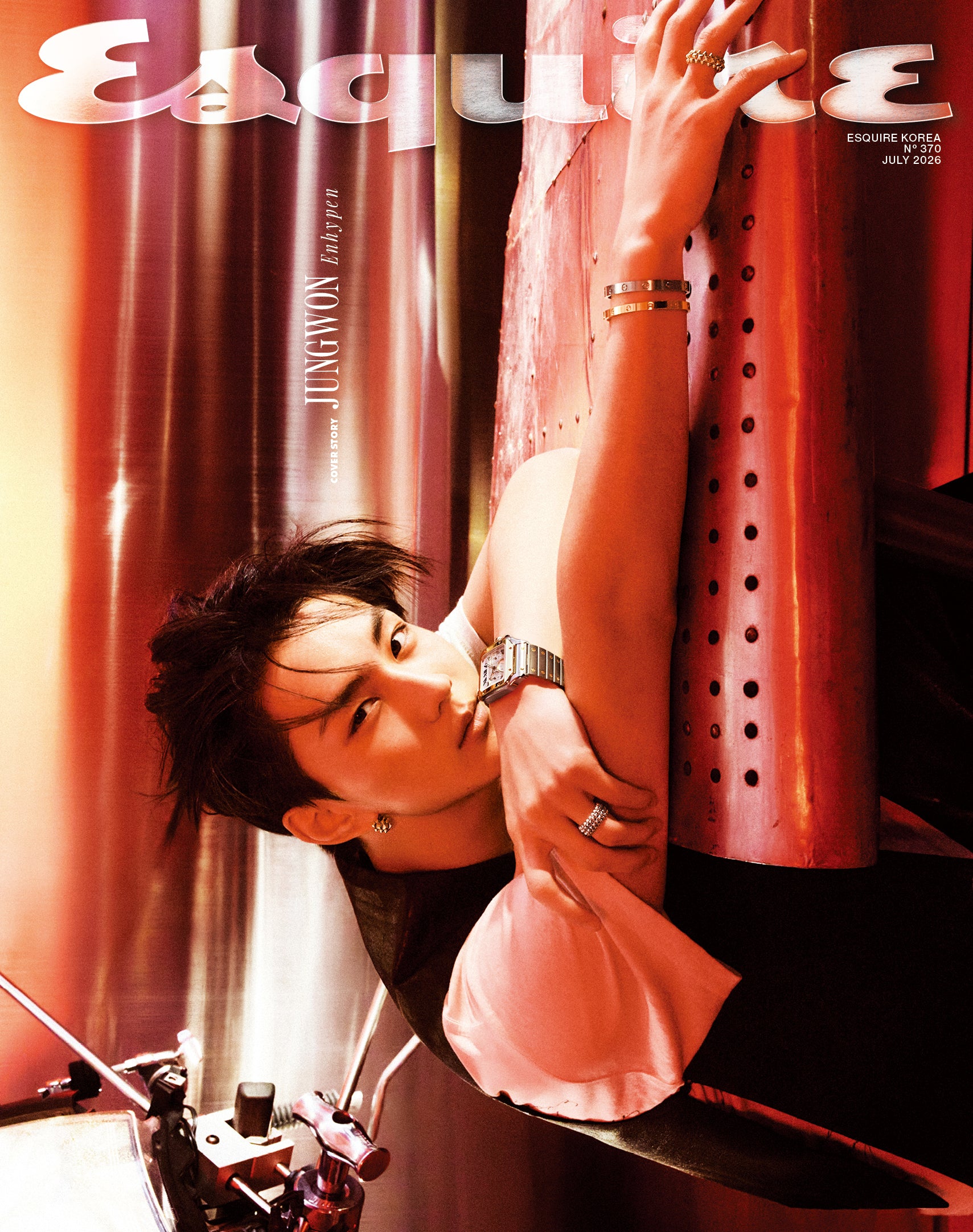K-POP・アジア iKONIC JOURNAL K-POP > Magazine