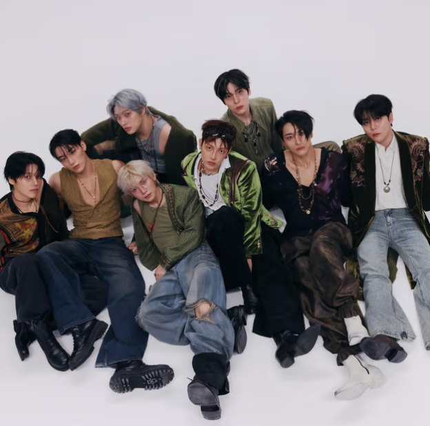 ATEEZ - GOLDEN HOUR : PART.5 14TH MINI ALBUM MAKESTAR LUCKY DRAW EVENT ATEEZ - GOLDEN HOUR : PART.5 14TH MINI ALBUM MAKESTAR LUCKY DRAW EVENT