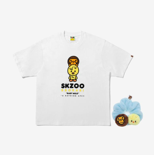 STRAY KIDS - BAPE X STRAY KIDS BBOKARI BABY MILO TEE M (FELIX) + SCRUNCHIES (SAX) SET - COKODIVE