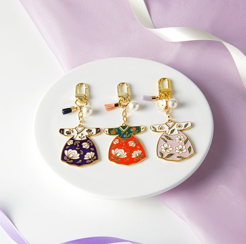 BOMBOM HANBOK PEARL KEYRING - COKODIVE