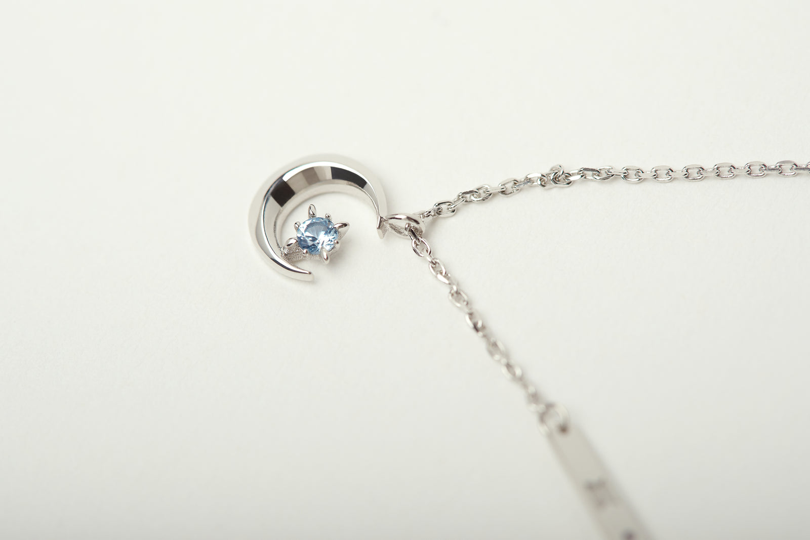 BTS - BTS X STONEHENGE MOMENT OF LIGHT NECKLACE (COEXIST) - COKODIVE