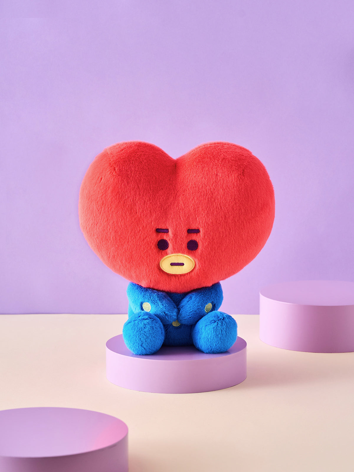 BT21 BASIC SITTING DOLL - COKODIVE