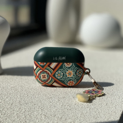 DANCHEONG WIRELESS EARBUD CASE