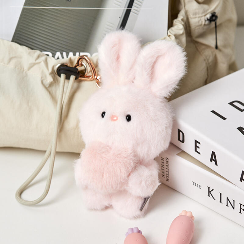 HEART BUNNY PLUSH KEYRING - COKODIVE