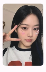 [ONLY PHOTOCARD] LOOSSEMBLE - ONE OF A KIND 2ND MINI ALBUM STANDARD RANDOM - COKODIVE