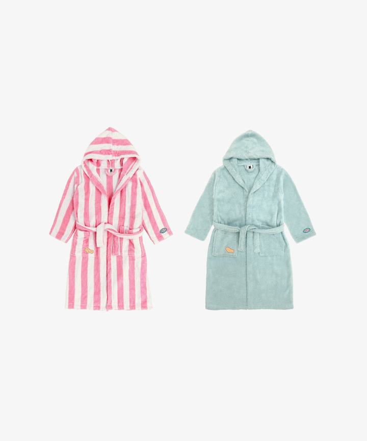 BTS - MUSIC THEME ROBE &amp; TOWEL OFFICIAL MD KIDS BATHROBE - COKODIVE