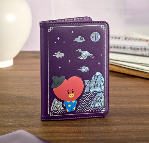 BT21 - PREMIUM K EDITION MOTHER OF PEARL GRAPHIC PASSPORT CASE - COKODIVE