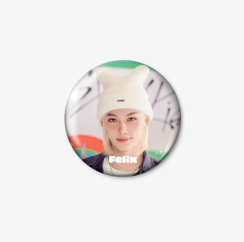 STRAY KIDS - SKZ TOY WORLD FAN CONNECTING 2024 OFFICIAL MD PHOTO BADGE - COKODIVE