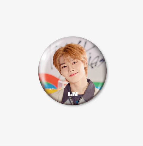 STRAY KIDS - SKZ TOY WORLD FAN CONNECTING 2024 OFFICIAL MD PHOTO BADGE - COKODIVE