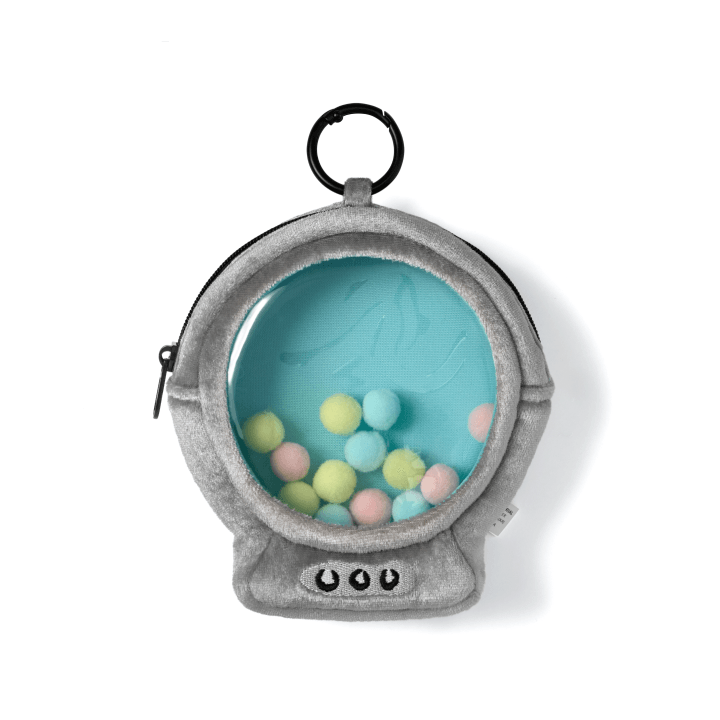 LE SSERAFIM - FIM'S SECRET LAB OFFICIAL MD PLUSH POUCH - COKODIVE