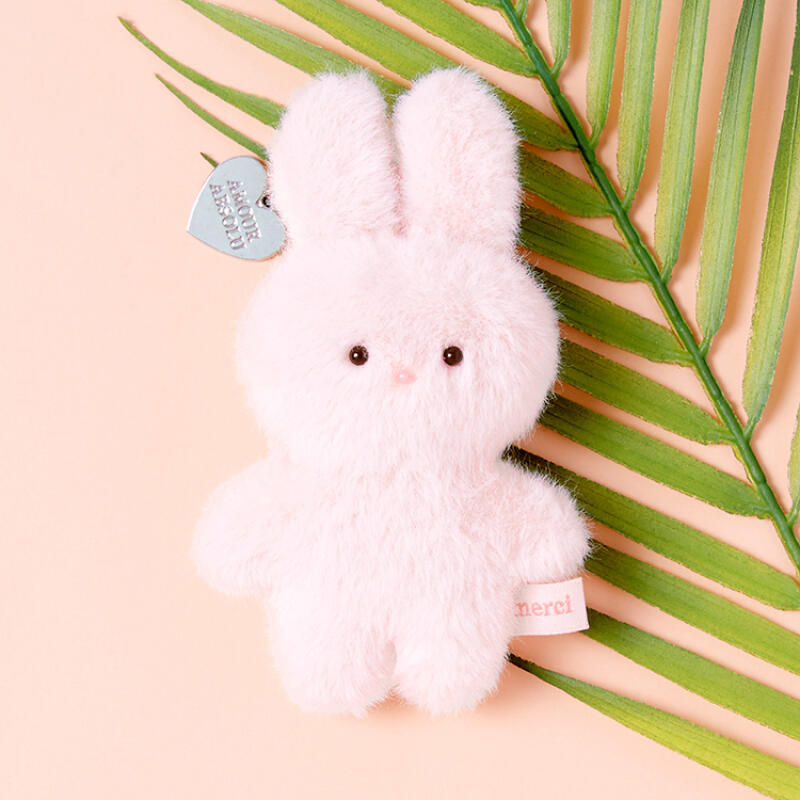 RABBIT HEART CHARM MINI KEYRING PINK - COKODIVE