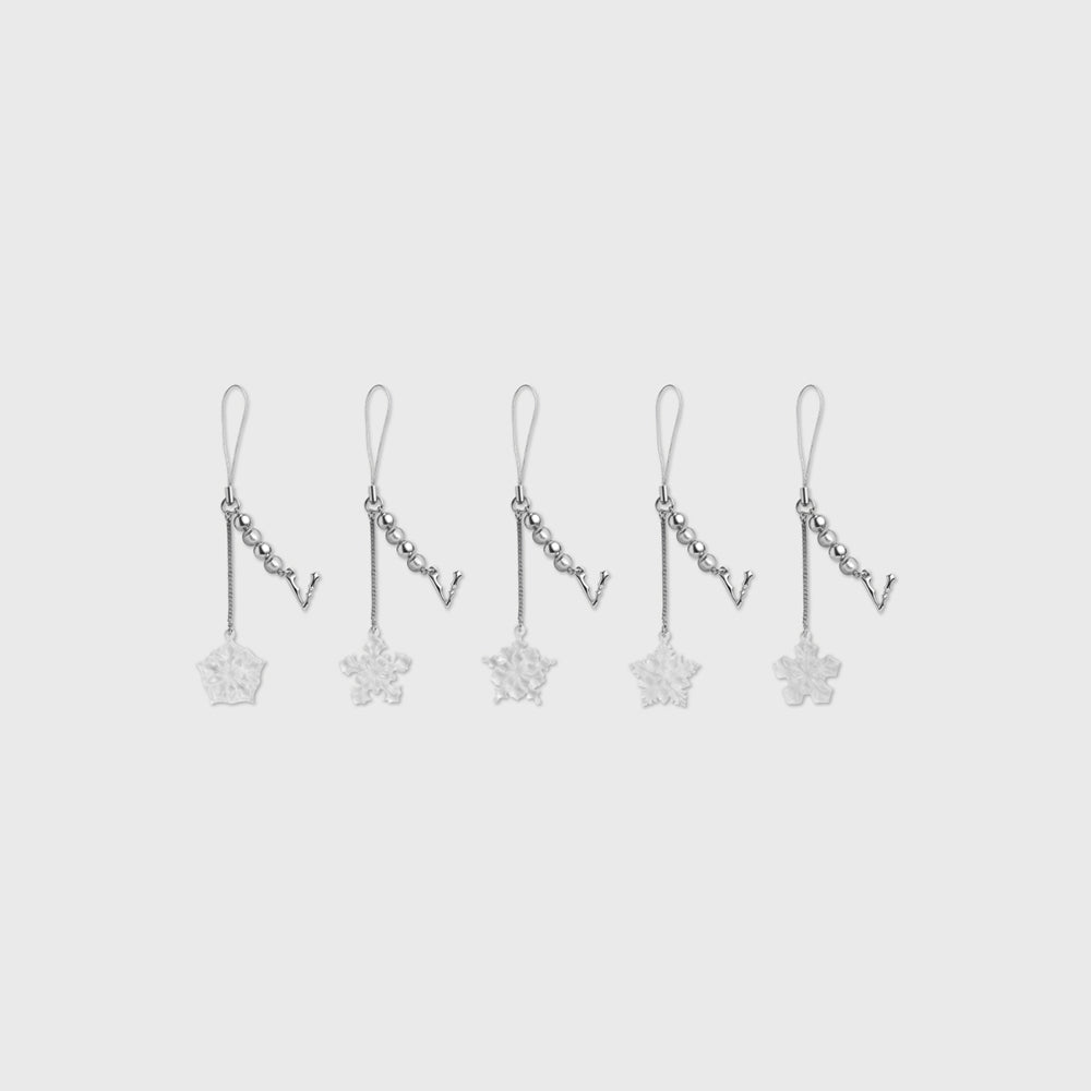 WAYV - ETERNAL WHITE OFFICIAL MD RANDOM PHONE STRAP - COKODIVE