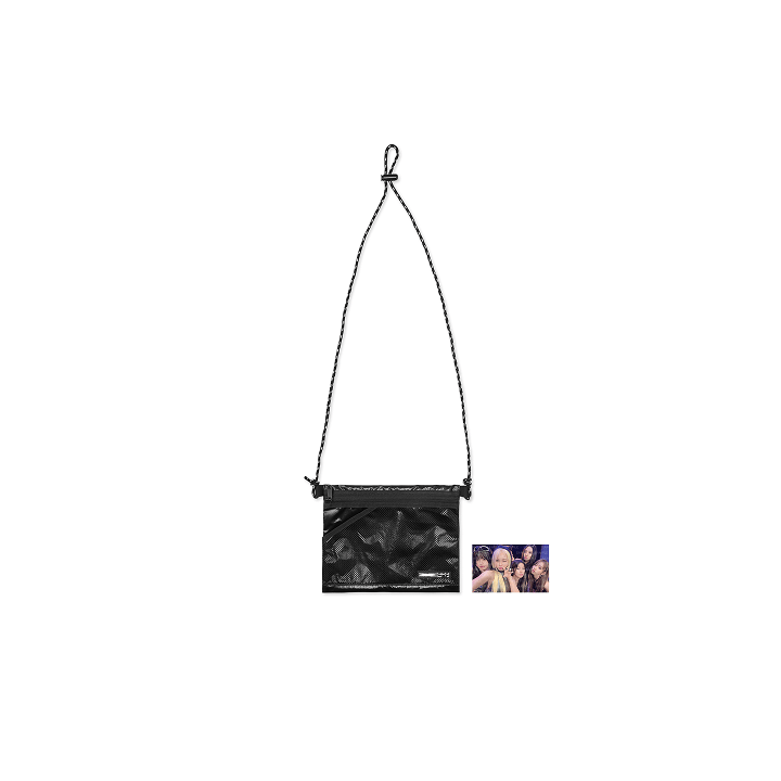 LE SSERAFIM - EASY CRAZY HOT 2025 TOUR OFFICIAL MD SACOCHE BAG (BLACK) - COKODIVE