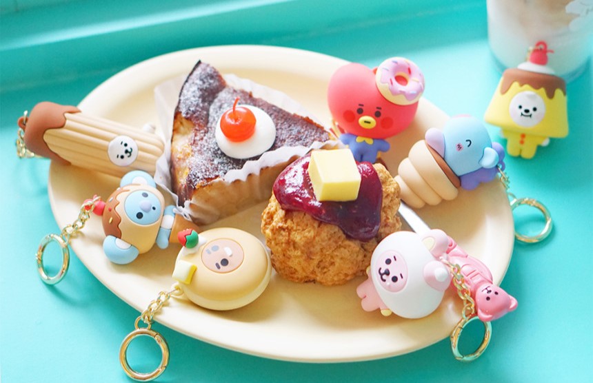 BT21 - SWEETIE FIGURE KEYRING - COKODIVE