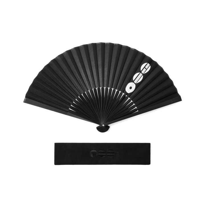 BTS ARIRANG 扇子 folding fan 4TH PRE-ORDER] BTS - ARIRANG OFFICIAL MD FOLDING FAN | COKODIVE