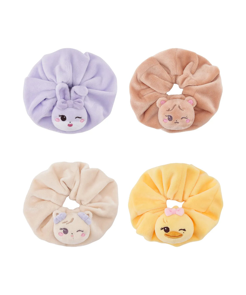 plush_scrunchie_329d0d75-dcbf-