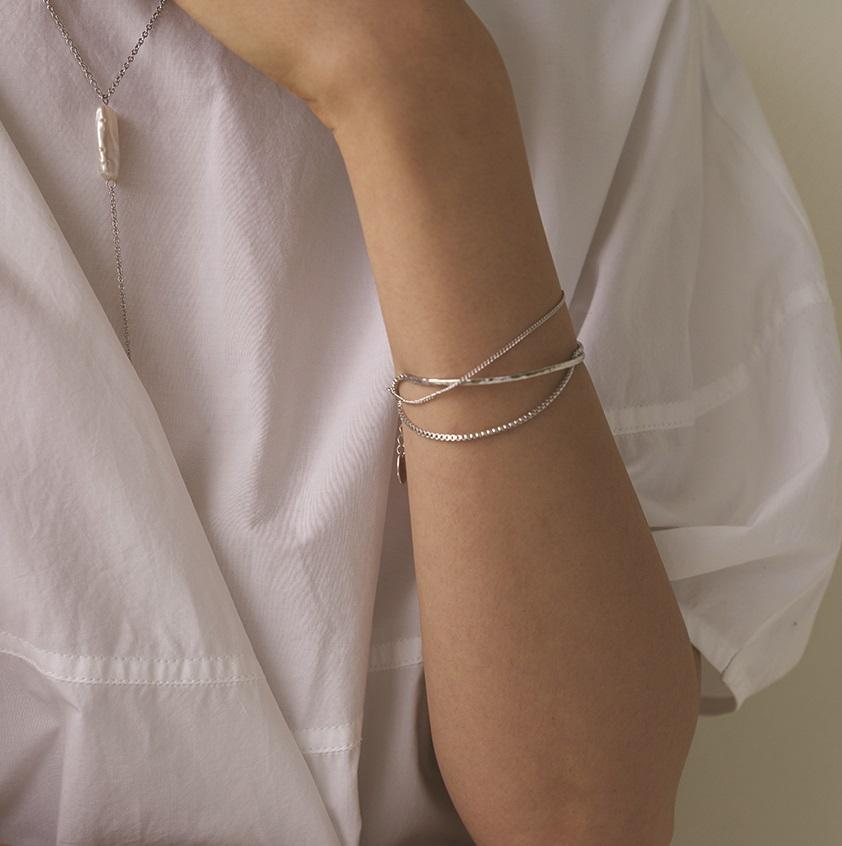 ABITMOR LAYER CHAIN BRACELET (SILVER) / S ABITMOR BRACELET (V'S PICK)